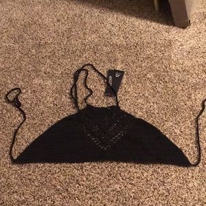 ❗️NWT❗️Crochet crop top
